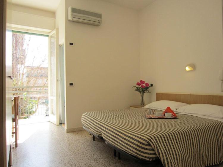 Hotel Argo 里米尼 外观 照片